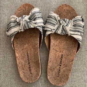 Never worn Lucky Brand Sandals